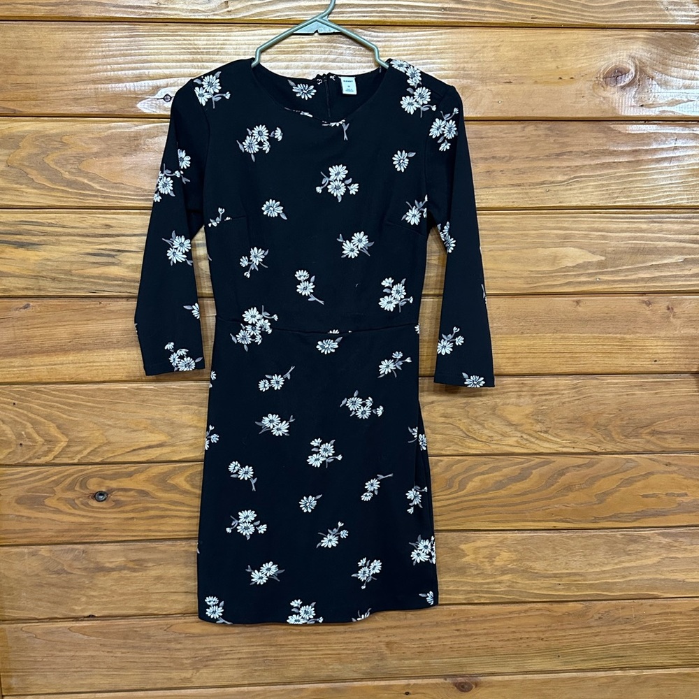 Old navy dress. Size XS.